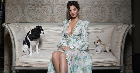 Olivia Munn and dogs celebrities who love their dogs dog blog